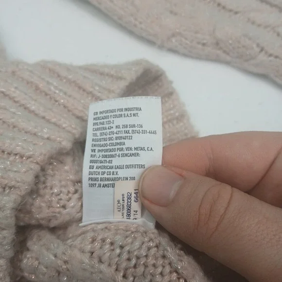 American Eagle Cream Cable Knit Metallic Shimmer Sweater Crew Neck Small - Picture 7 of 11